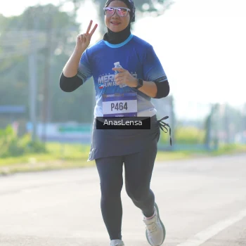 Runner Photo 3476804
