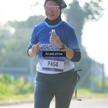 Runner Photo 3476808