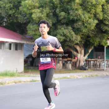 Runner Photo 3476815