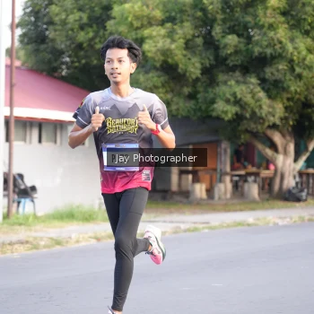 Runner Photo 3476819