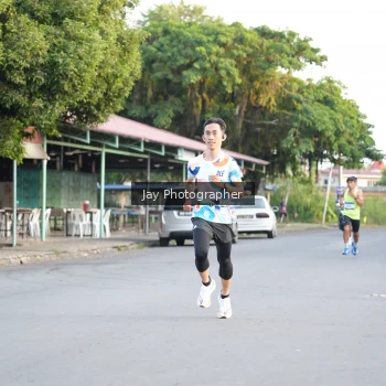 Runner Photo 3476823