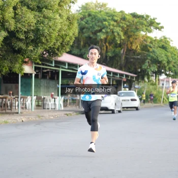Runner Photo 3476826