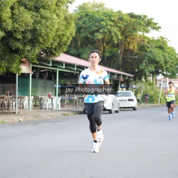 Runner Photo 3476827