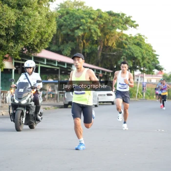 Runner Photo 3476828