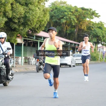 Runner Photo 3476831