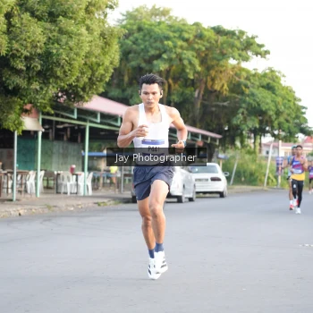 Runner Photo 3476832
