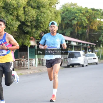Runner Photo 3476846