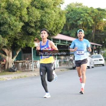 Runner Photo 3476847