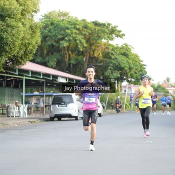 Runner Photo 3476850