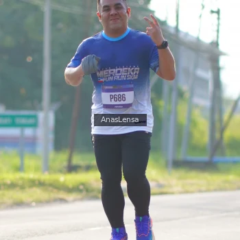 Runner Photo 3476886