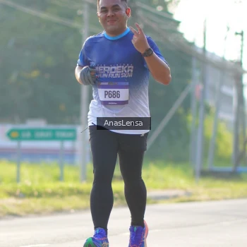 Runner Photo 3476892