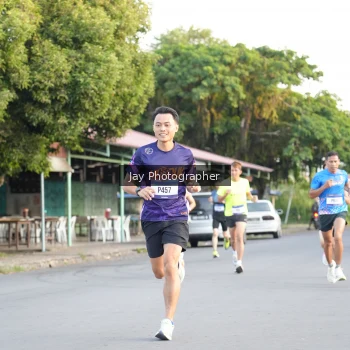 Runner Photo 3476900