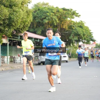 Runner Photo 3476903