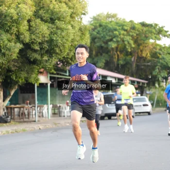 Runner Photo 3476908