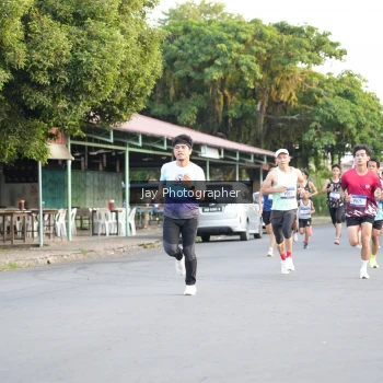 Runner Photo 3476922