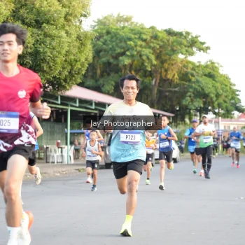 Runner Photo 3476935