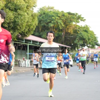 Runner Photo 3476938