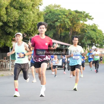 Runner Photo 3476939