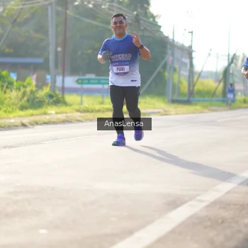 Runner Photo 3476964