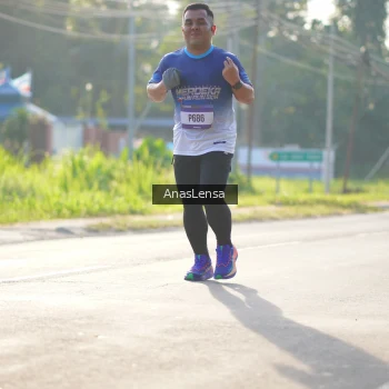 Runner Photo 3476967