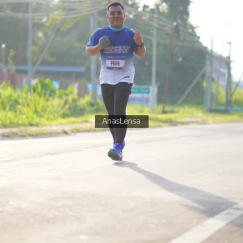 Runner Photo 3476970