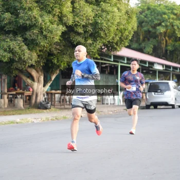 Runner Photo 3476988