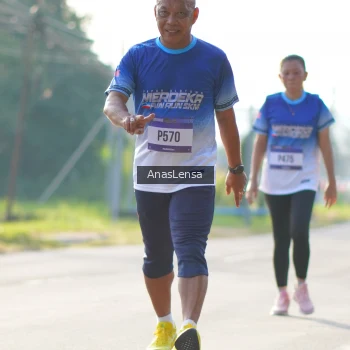 Runner Photo 3476994
