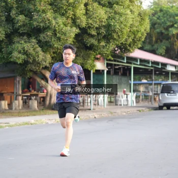 Runner Photo 3476998