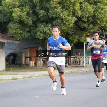 Runner Photo 3477000
