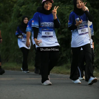 Runner Photo 3477012