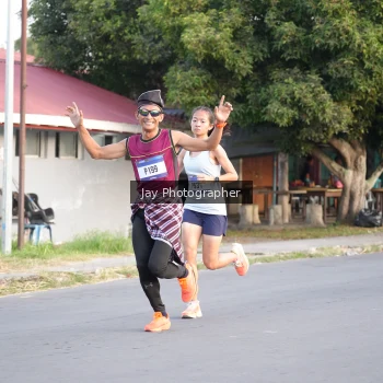 Runner Photo 3477024