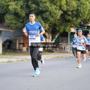 Runner Photo 3477076