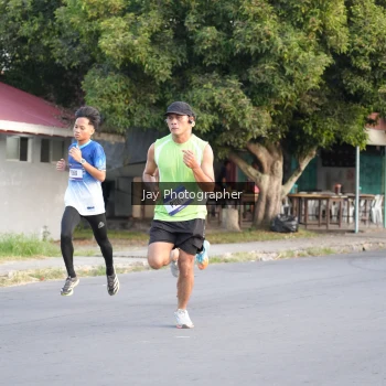 Runner Photo 3477102