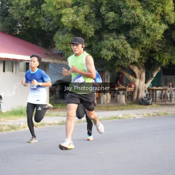 Runner Photo 3477109