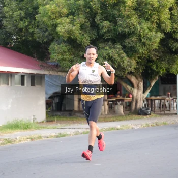 Runner Photo 3477139
