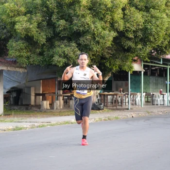 Runner Photo 3477144