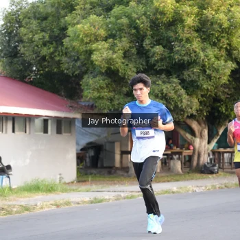 Runner Photo 3477154