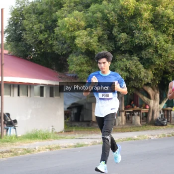 Runner Photo 3477157