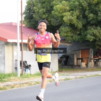 Runner Photo 3477159