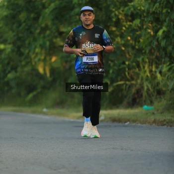 Runner Photo 3477165