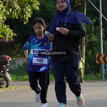 Runner Photo 3477168