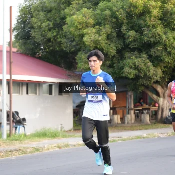 Runner Photo 3477175