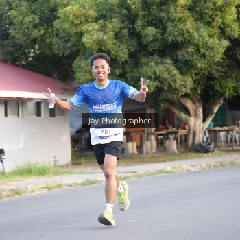 Runner Photo 3477195