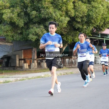 Runner Photo 3477228