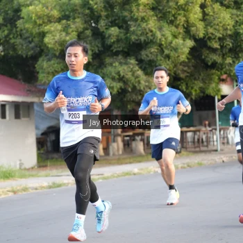 Runner Photo 3477230
