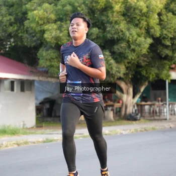 Runner Photo 3477235