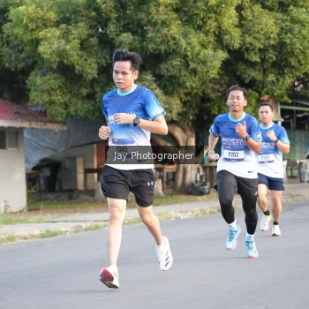 Runner Photo 3477240