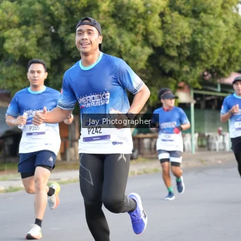 Runner Photo 3477242