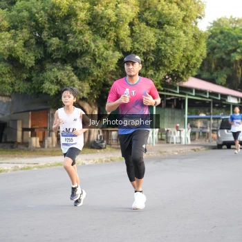Runner Photo 3477250