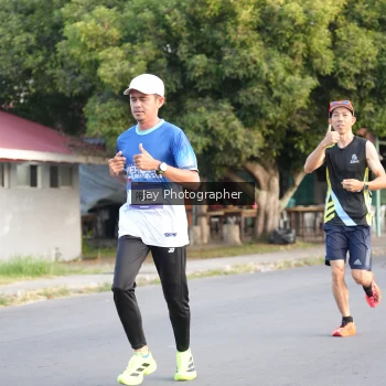 Runner Photo 3477266